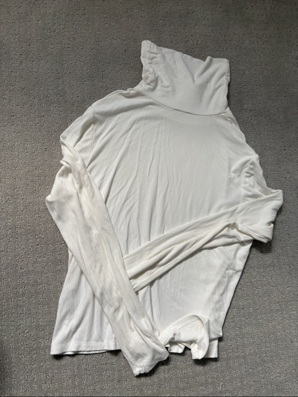 Dynamite white Ribbed turtleneck top - Picture 2 of 5